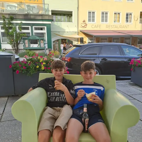 Eisessen Jungs