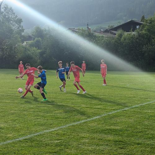 Fußballmatch gegen Radstadt