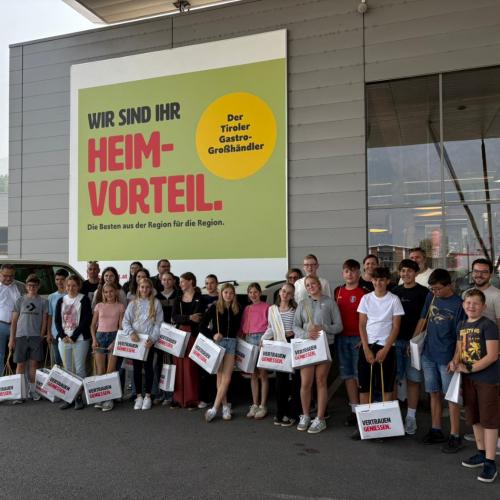 Besuch Großhändler EuroGast - Abschlussfoto der Exkursion